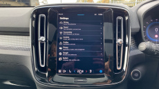 Volvo XC40 2.0 B3P Ultimate Dark 5dr Auto Petrol Estate